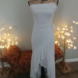 Beautiful white strapless gown